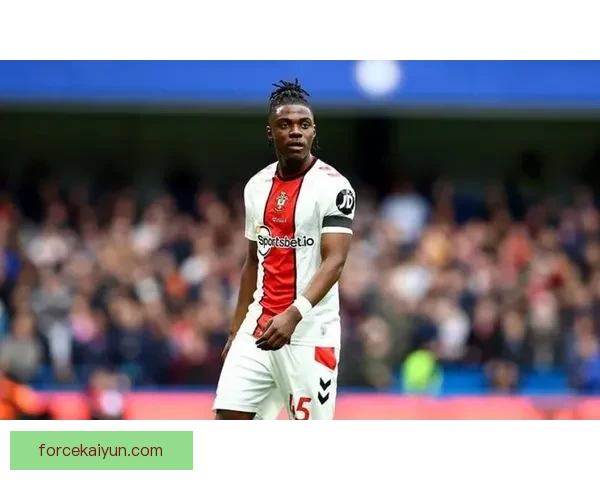 奥纳丘在转会市场上受到关注，南安普顿有意引进这位前锋。